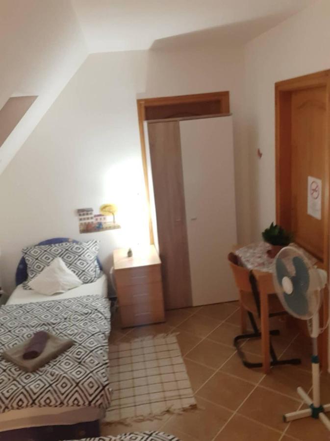 Erdey Apartman Barcs エクステリア 写真