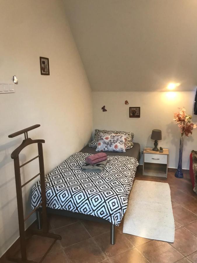 Erdey Apartman Barcs エクステリア 写真